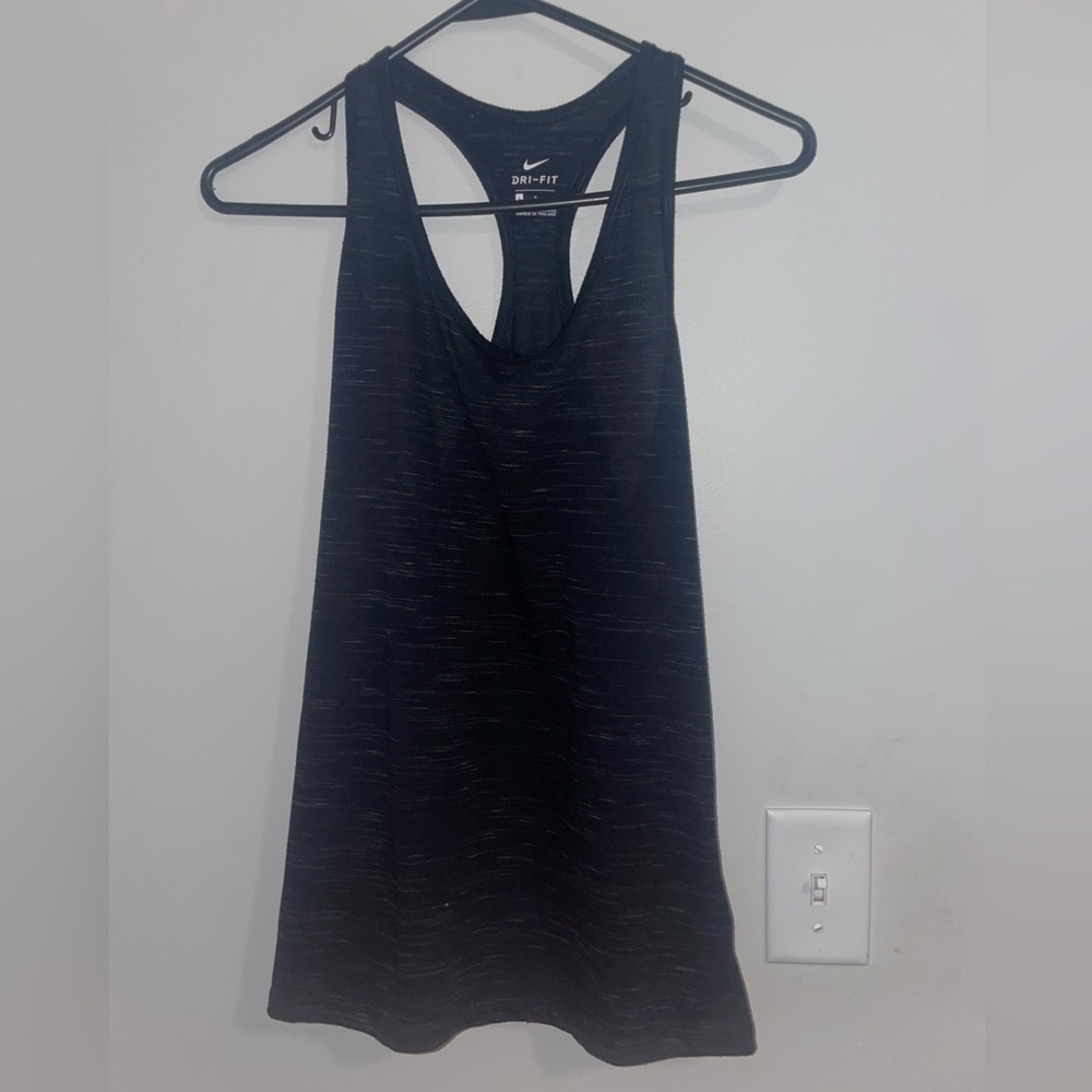 nike tank top